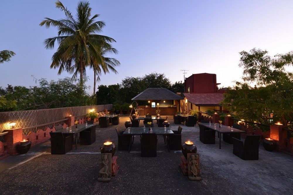 Thurizza Hotel Bagan Esterno foto