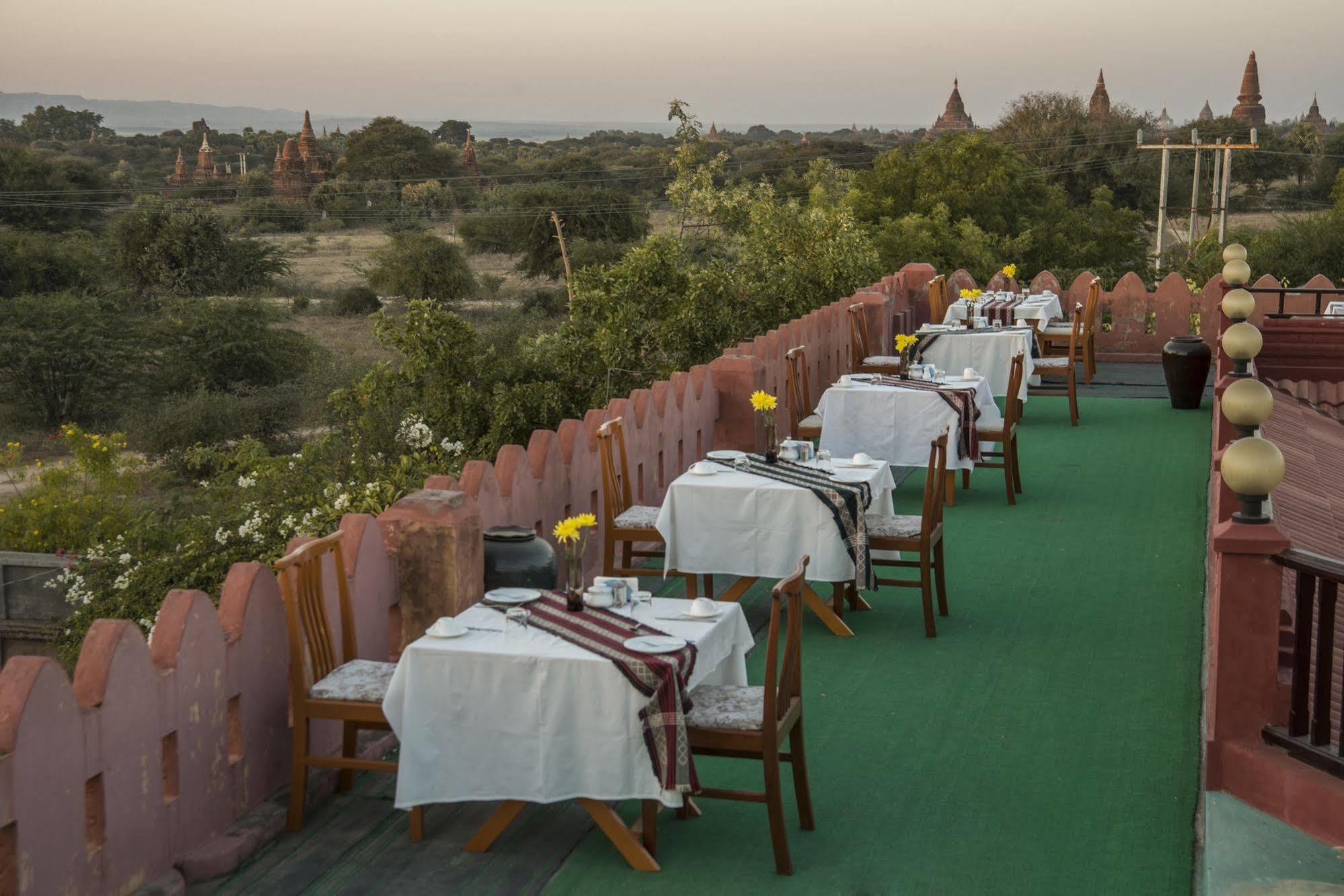 Thurizza Hotel Bagan Esterno foto