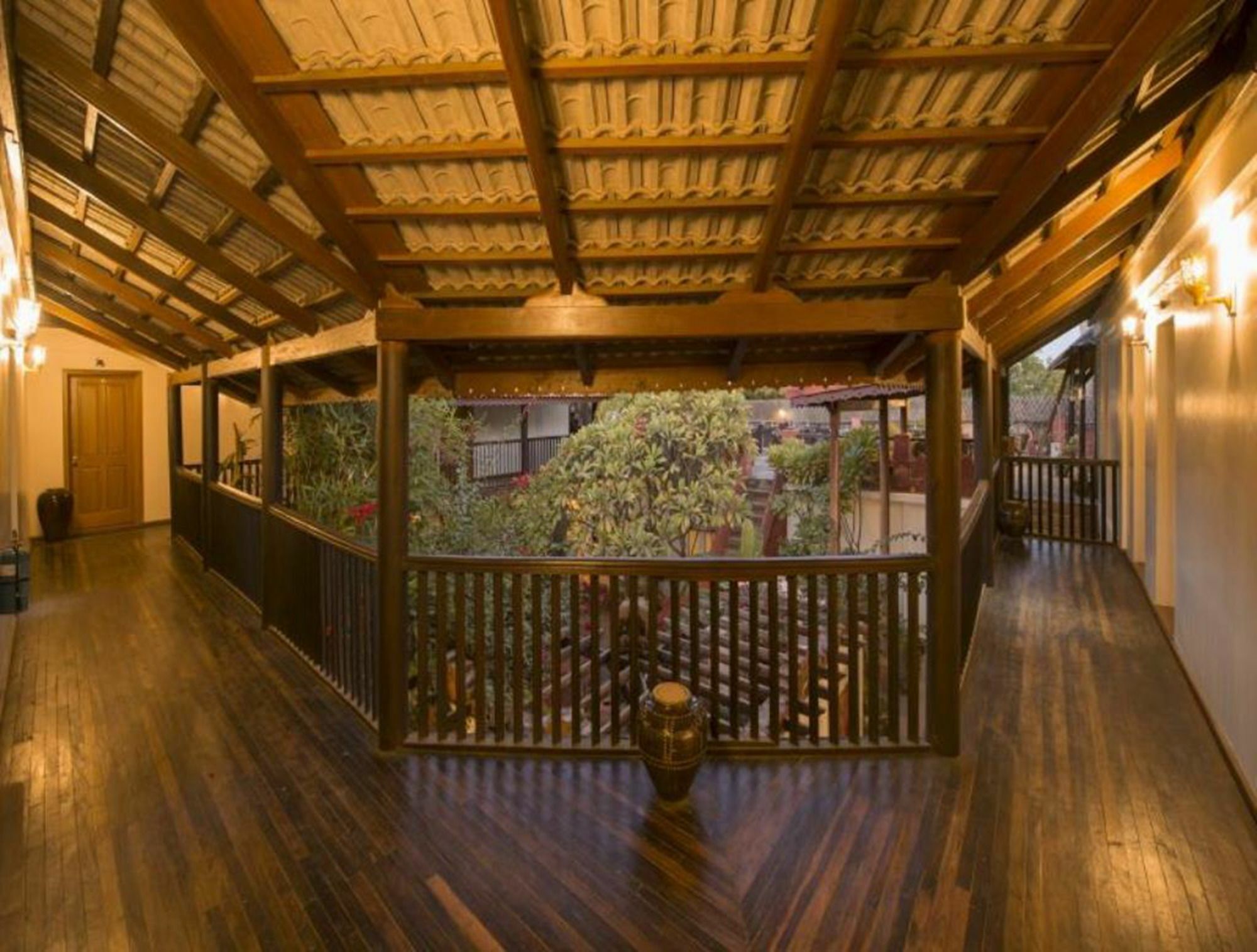 Thurizza Hotel Bagan Esterno foto